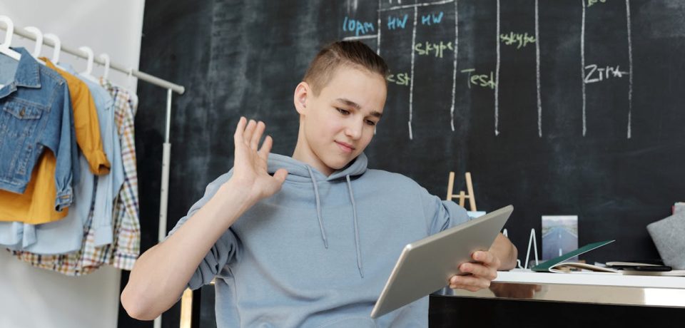 pexels-julia-m-cameron-4144696